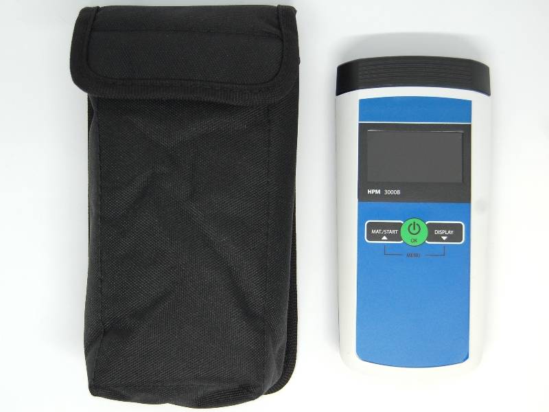 L'humidimètre pour vérifier et tester la présence d'humidité dans les matériaux comme le bois, le crépis, la plâtre et autres matériaux